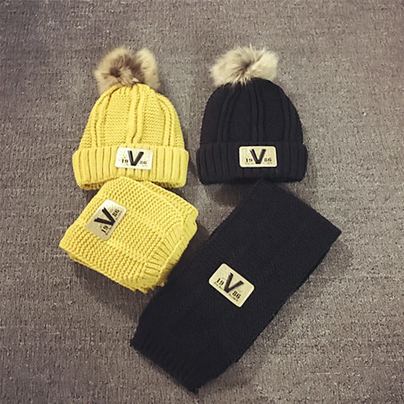 2019 winter new children's hat creative models large V letter hair ball plus velvet warm wool scarf two-piece | Аксессуары для