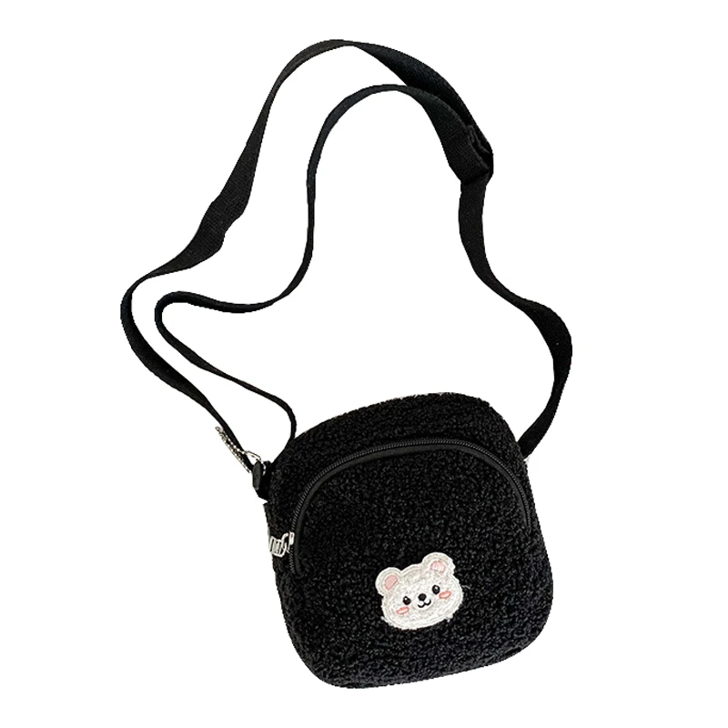 Новинка 2022 сумка-мессенджер с милым медведем Женская плюшевая маленькая сумка на