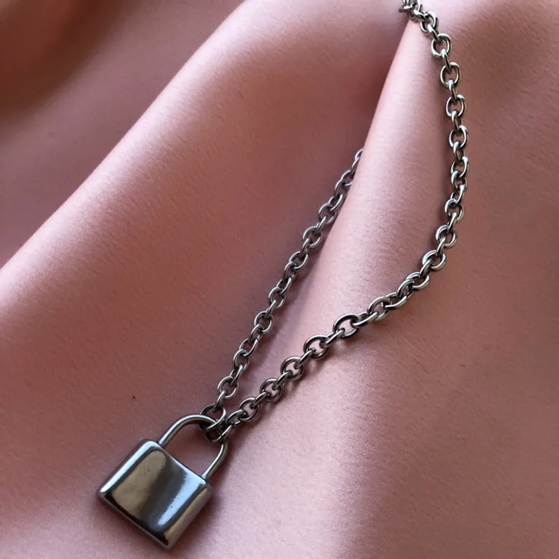 

Women Men Jewelry Silver Color PadLock Pendant Necklace Brand New Stainless Steel Rolo Cable Chain Necklace Girl Boyfriend Gifts