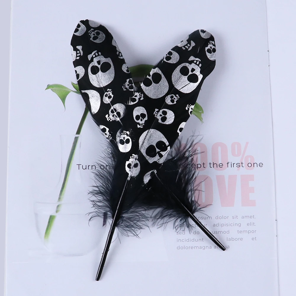 Черный Spary Серебряный принт череп гусиное перо Diy костюм украшения перья размер