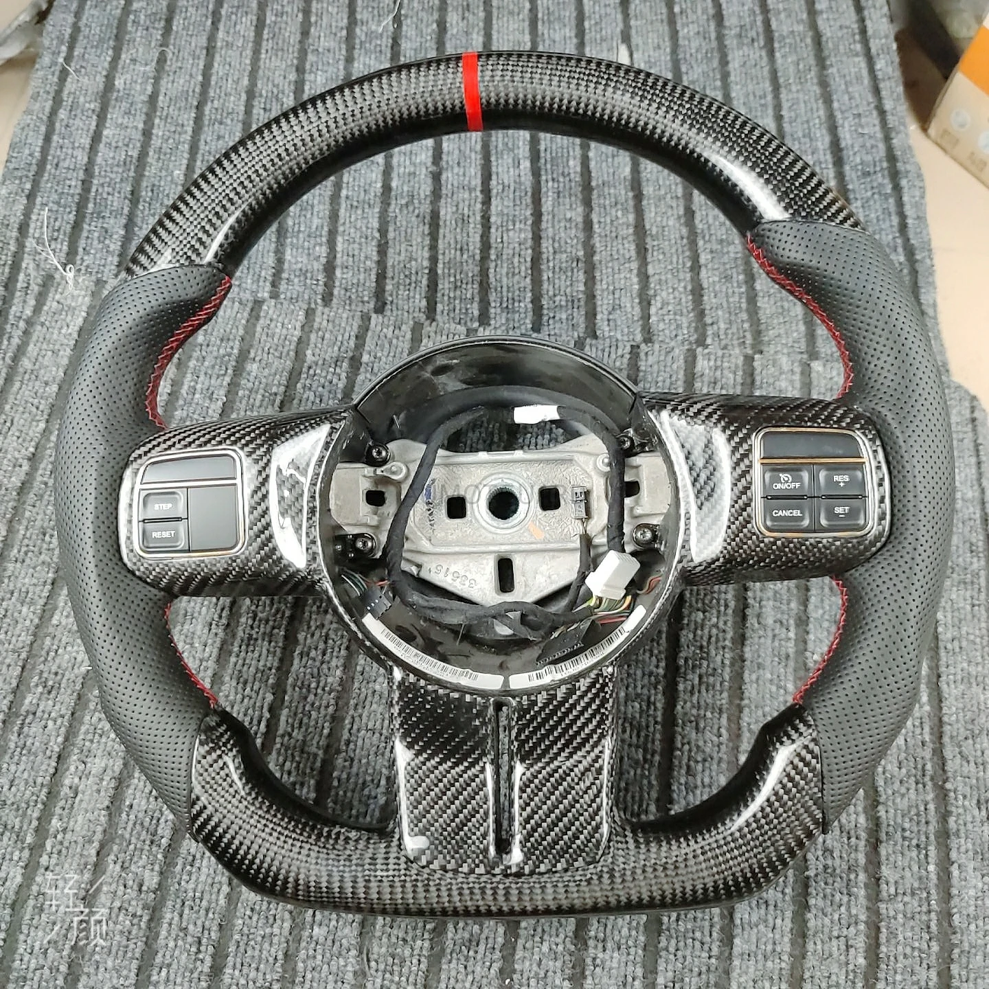 Для Jeep Grand Cherokee Compass Wrangler Patriot 2011 2012 2013 2014 2015 2016, рулевое колесо из углеродного волокна (art.: 3920cbf69ff0d) - 3920cbf69ff0d
