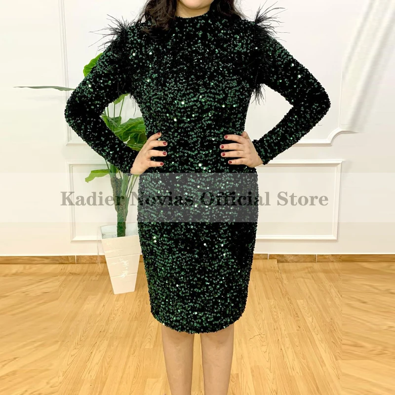 

Long Sleeve High Neck Green Cocktail Dresses 2021 with Feather Sequin Prom Party Dress vestidos de noche vestidos de fiesta
