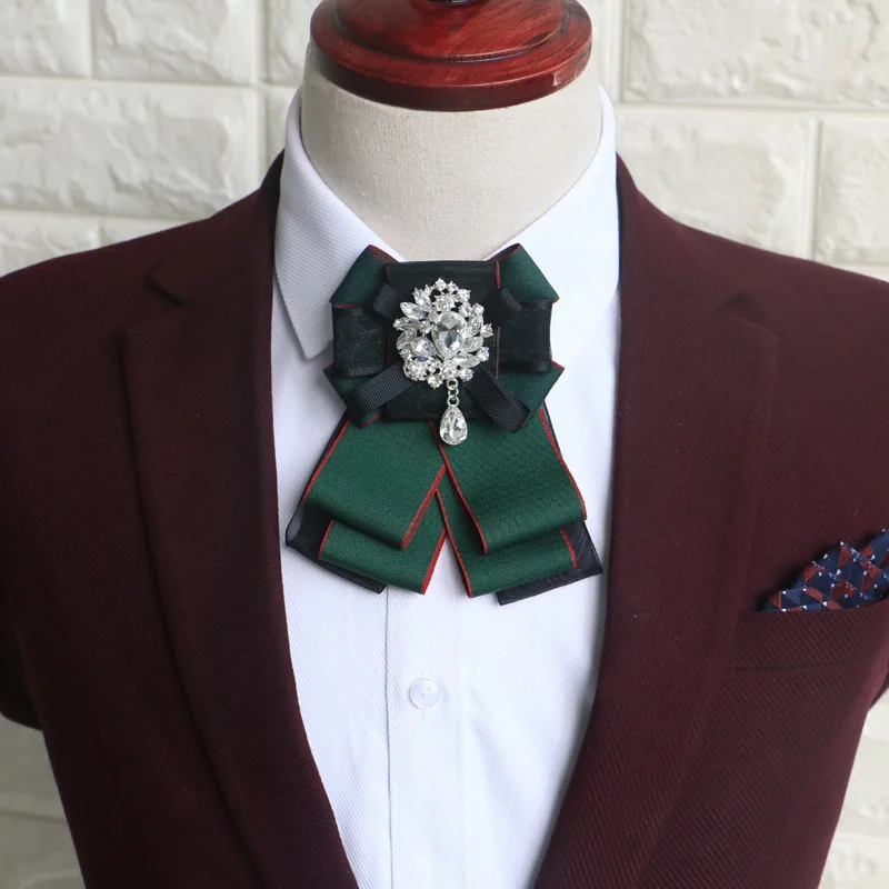 Модный новый высококачественный галстук-бабочка в британском стиле мужской воротник для платья цветочный воротник для жениха Красный цвет...