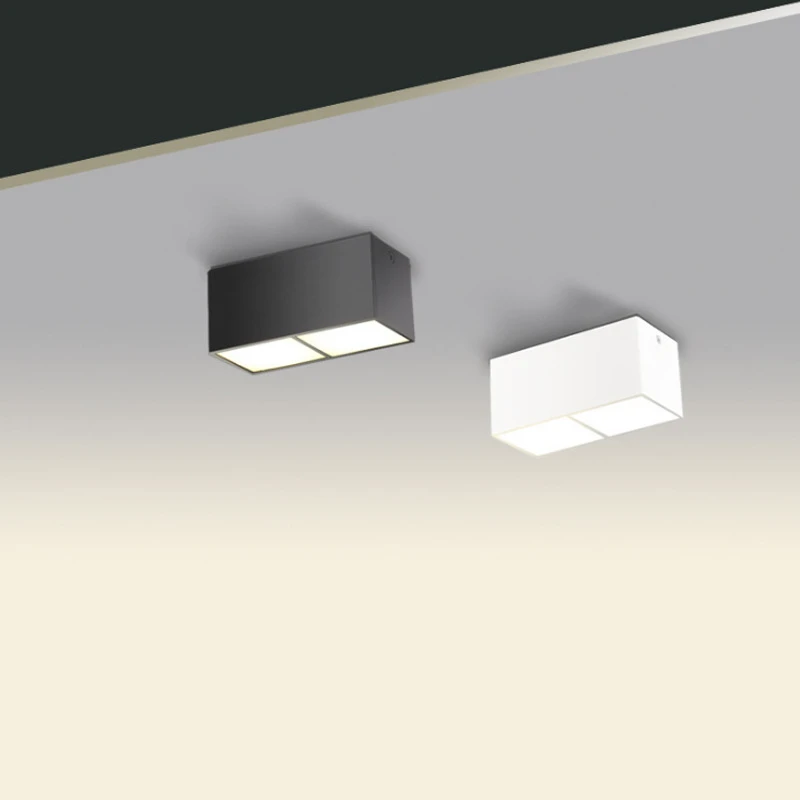 Светодиодный точечный светильник с поверхностным креплением квадратный