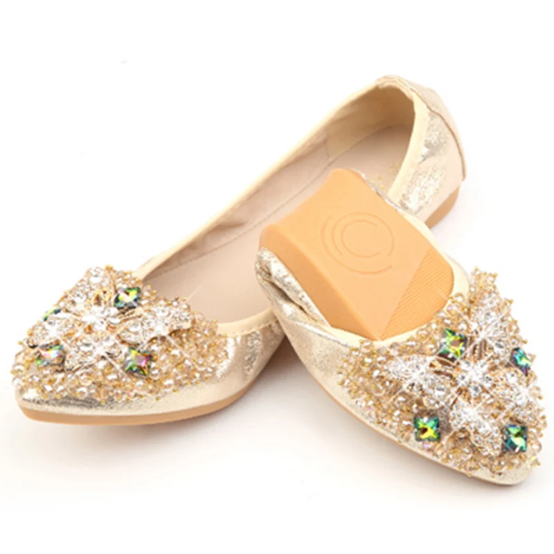 Женские балетки на плоской подошве украшенные кристаллами с лисьим узором