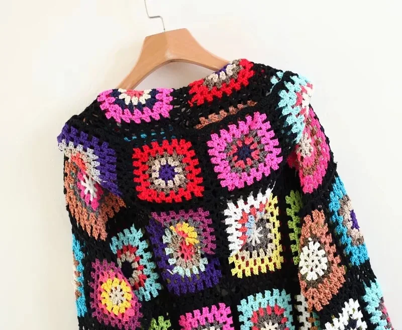 

Vintage V-Neck Long Sleeve Cardigan Sweater Bohemian Fashion Slim Print Warm Knitted Sweater Women Casual Loose Chic Top 2020