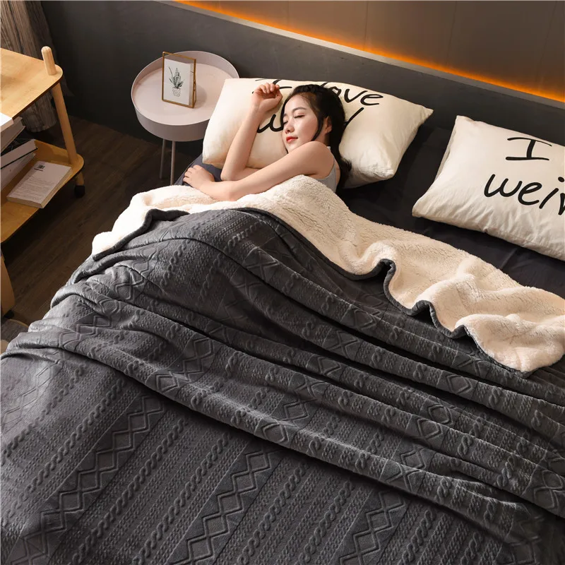 Двойное утолщенное кашемировое одеяло из ягненка для кровати дивана зимнее