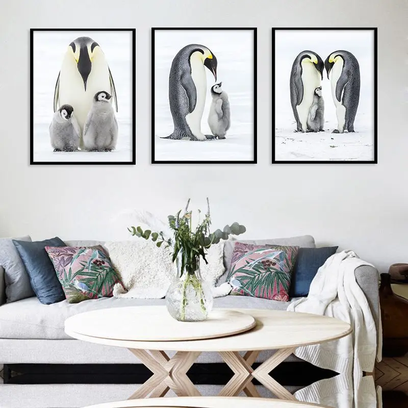 

Cute animal penguin family small fresh canvas painting warm decorative painting living room bedroom frameless painting core