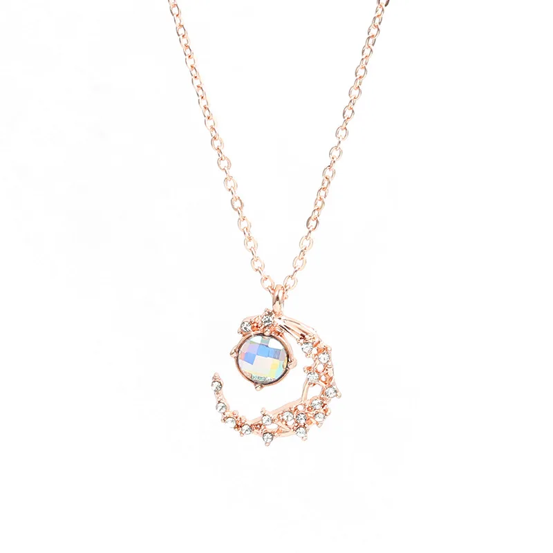 

Female Creative Moon Shaped Clavicle Chain Simple All-match Necklace Bright Stone Inlaid Ladies Odontoid Clavicle Chain