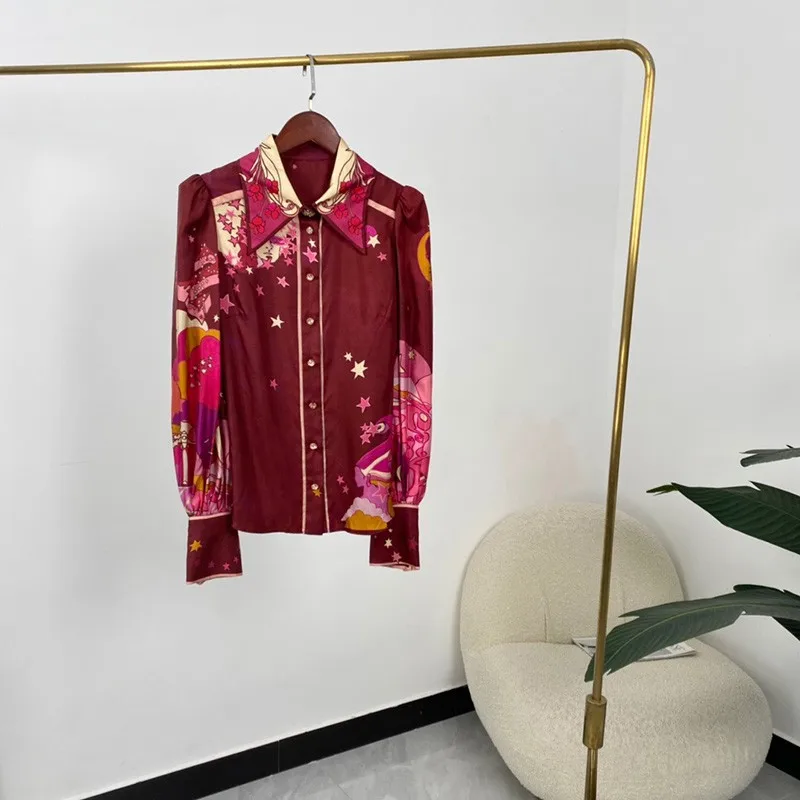 

Блузка женская демисезонная с отложным воротником и длинным рукавом