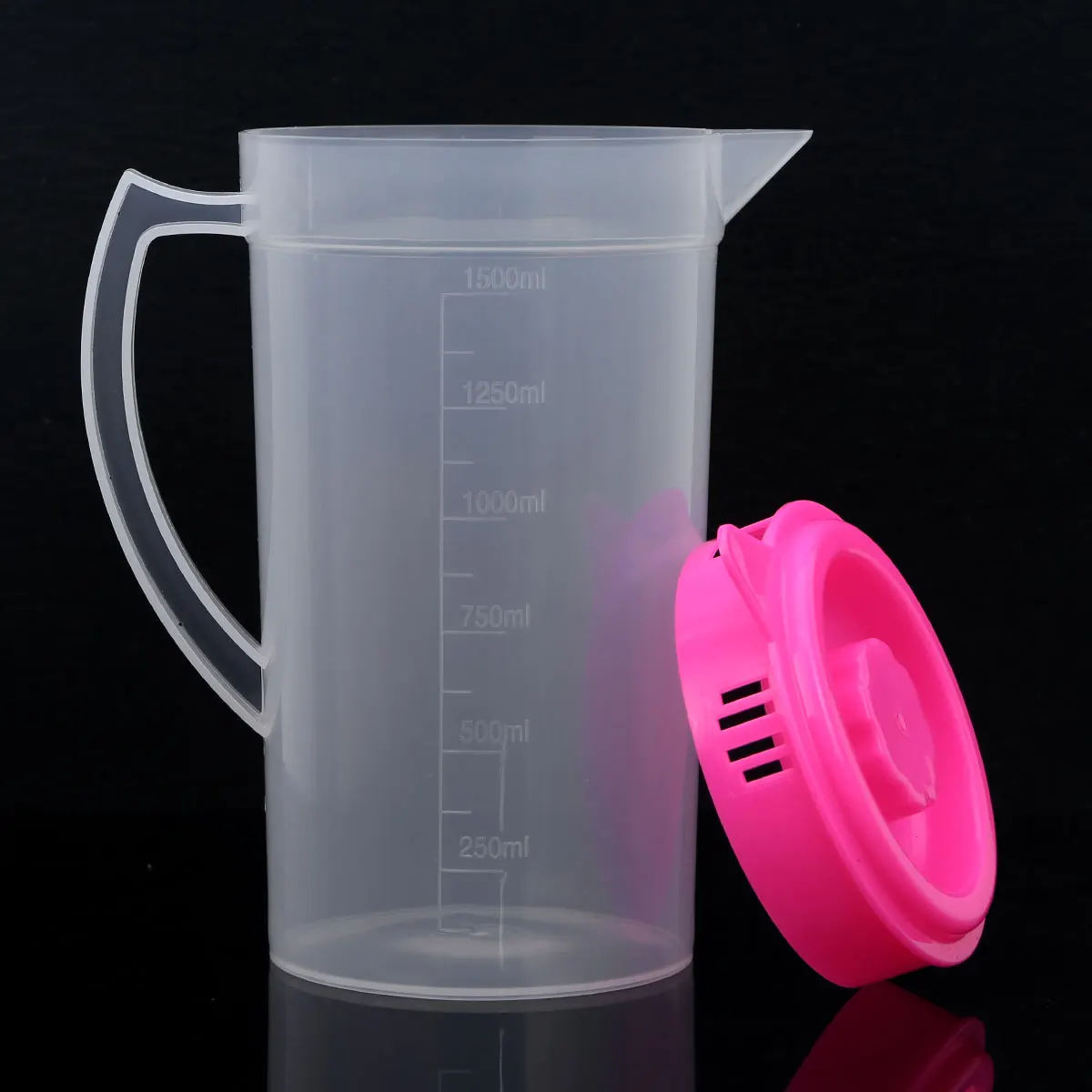 

1 Large Capacity Cold Water Pitcher Reusable Teapot Food Grade Plastic Measuring Ice Juice Beer Jug Leak Proof Tea Pot with Lid