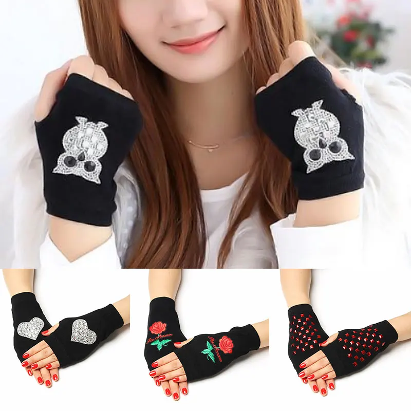

Autumn And Winter Women's Warm Gloves Cute Printing Knitted Fingerless Gloves Half-Finger Black Computer Ski Gloves Ladies