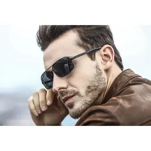 Мужские солнцезащитные очки с поляризацией, защитой UV400