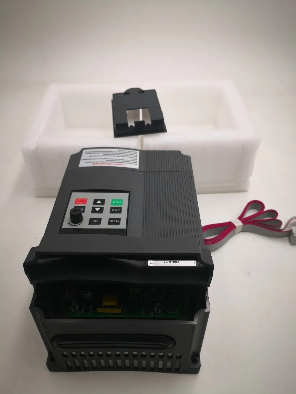 VFD Инвертор VFD 220 кВт 220 В в и в 3P из переменной частоты Инвертор ZW-BT1