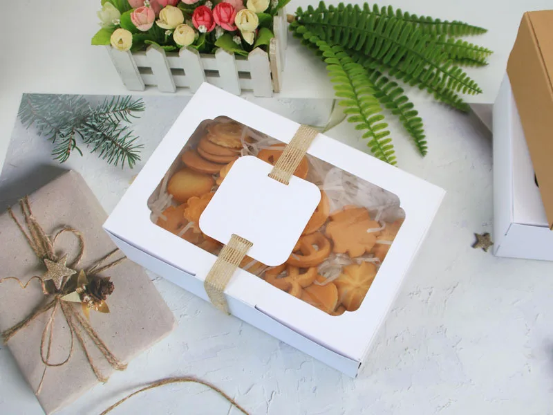 

12pcs Christmas Party Pvc Window Biscuit Box Kraft Paper Cake Box Kraft Paper Large Candy Packaging Box