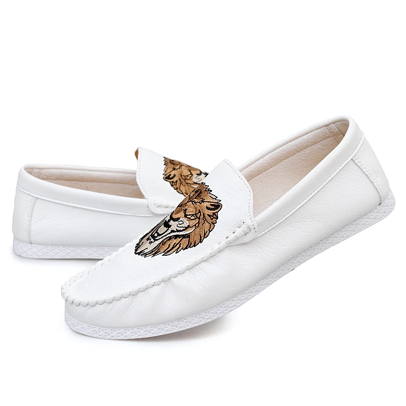 Кроссовки мужские в Корейском стиле Повседневная модная обувь маленькие лоферы