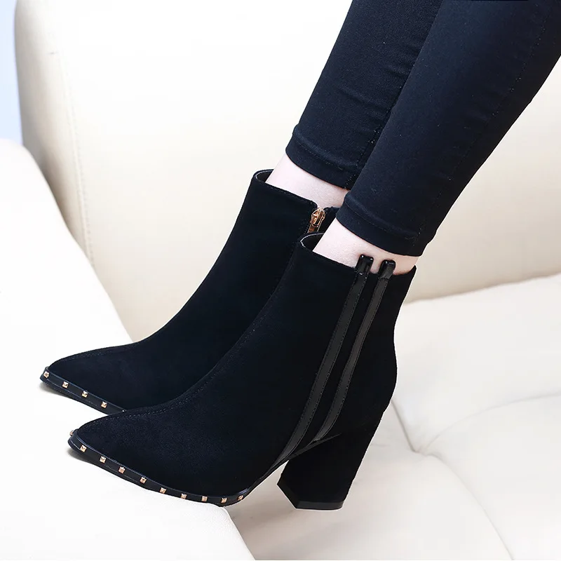 

2019 Fashion Women Comfortable Zip Ankle Boots Ladies Sexy Pump Flock Square High Heels Pointed Toe Rivet Shoes CH-A0113
