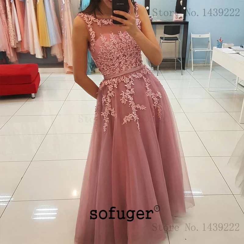

Dark Pink Girl Tulle Scoop Illusion Back Scoop Appliques Evening Dresses Prom Long Arabic Special Occasion Robe De Soiree Plus