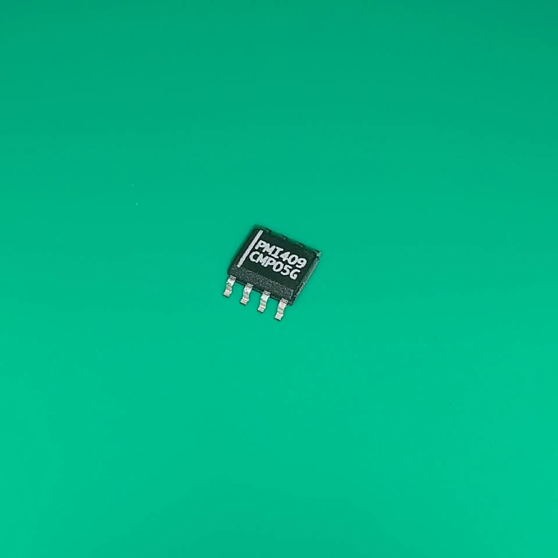 

2 шт./лот CMP05GS Z SOP8-3.9MM CMP05 GS Quad низкая Мощность компаратора точности CMP05GSZ CMP05G S/СС 05GS