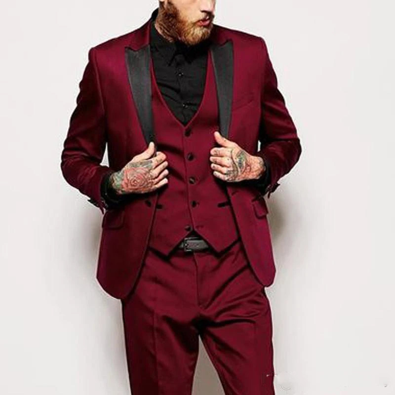 

New Burgundy Groom Wedding Tuxedos Wine Peak Lapel Groomsmen Wedding Suits Mens Blazer Dinner Party Suits (Jacket+Pants+Vest）