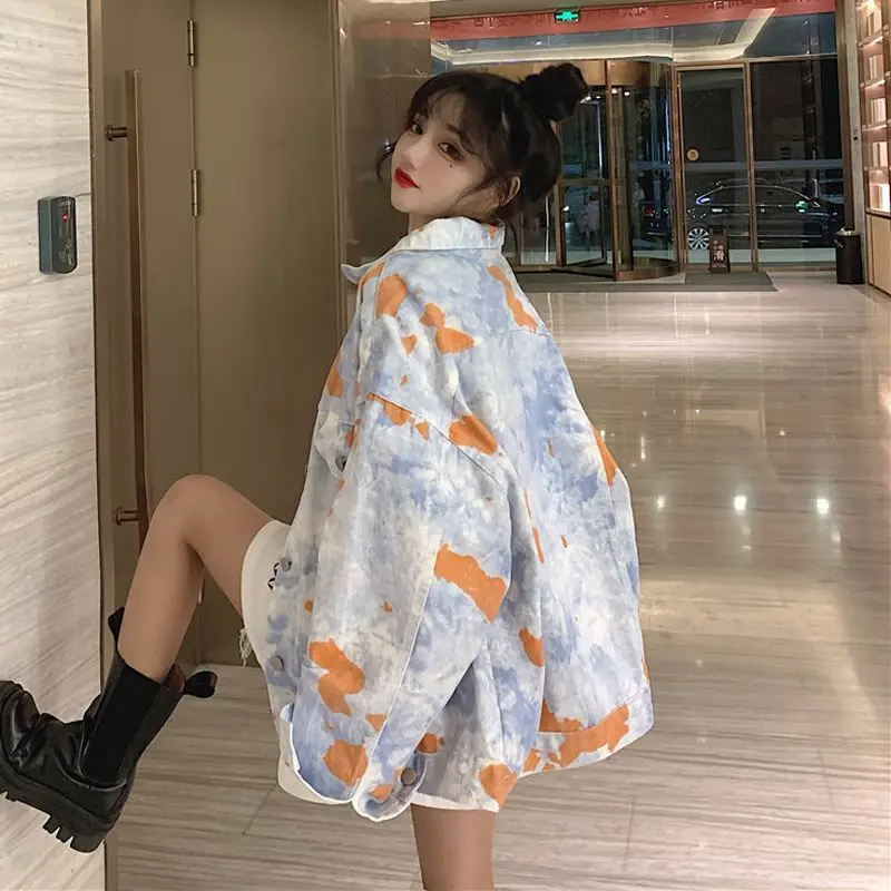 

Autumn Korean Version 2021 New Loose Mid-length Design Tie-dye Printing BF Wind Long-sleeved Denim