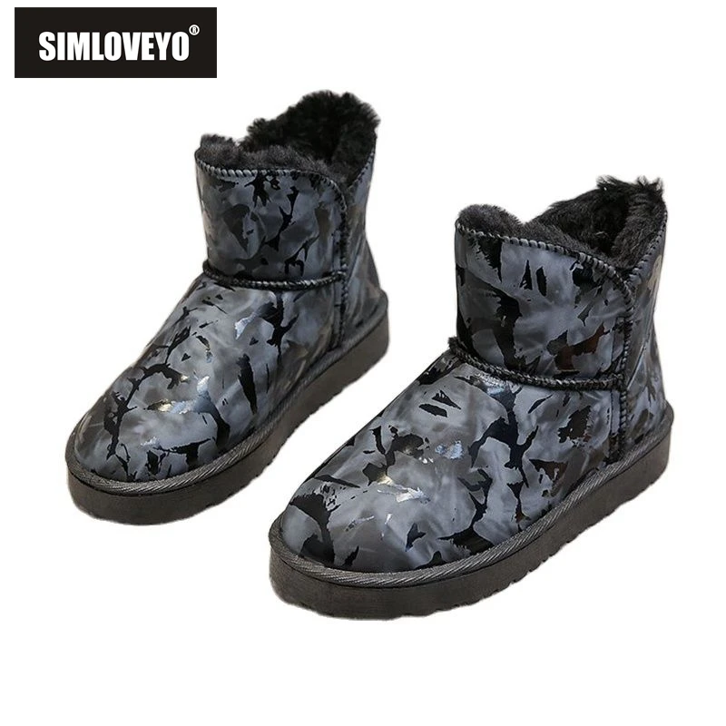 

SIMLOVEYO Women Snow Boots Winter New Wild Short Tube Students Plush Cotton Flat Bottom Bread Shoes Size 35-40 F1434