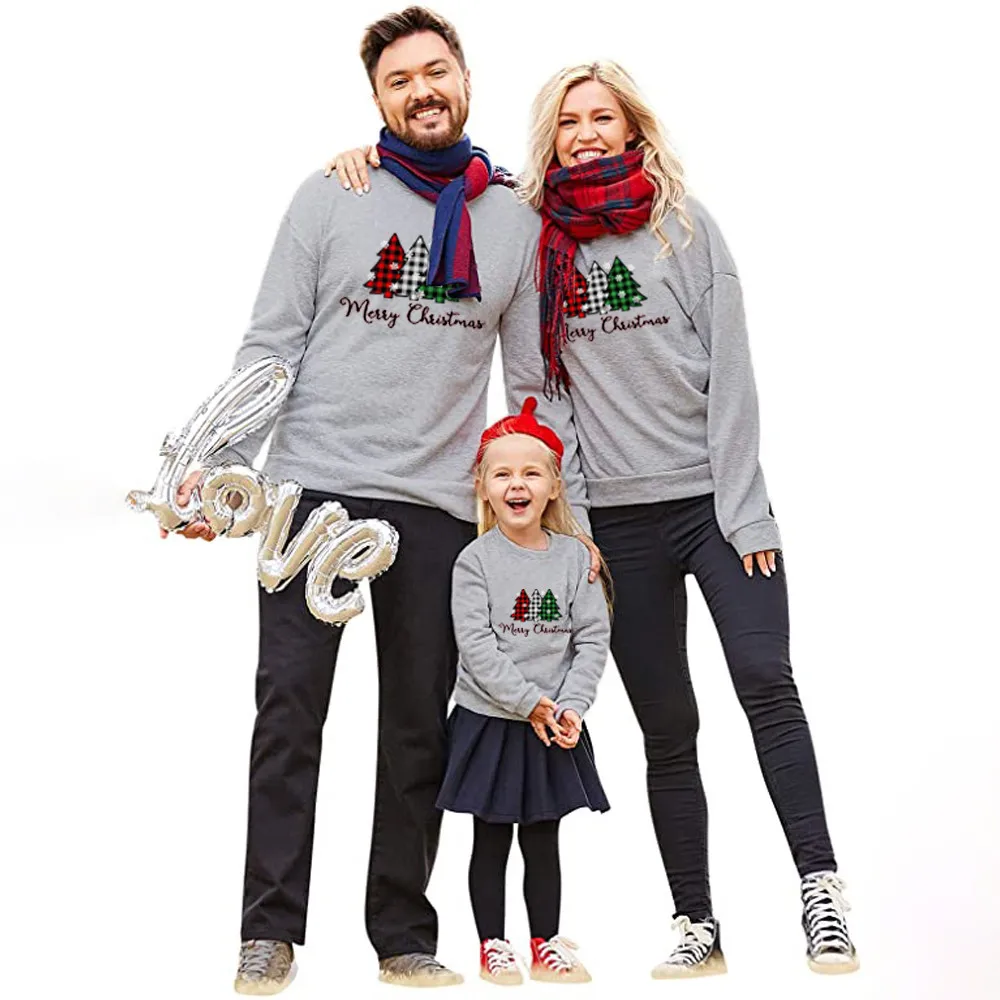 

LILIGIRL Family Outfits Christmas Jersey Xmas Pullover Family Sweatshirts New Year Costume Dad Son Clothes Mom Daughter Equal