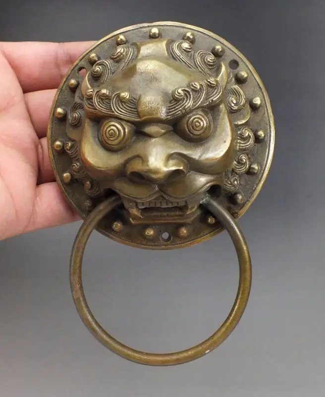 

SUPERB COLLECTIBLES COPPER COPPER CARVED LION KNOCKER DOORBELL #22