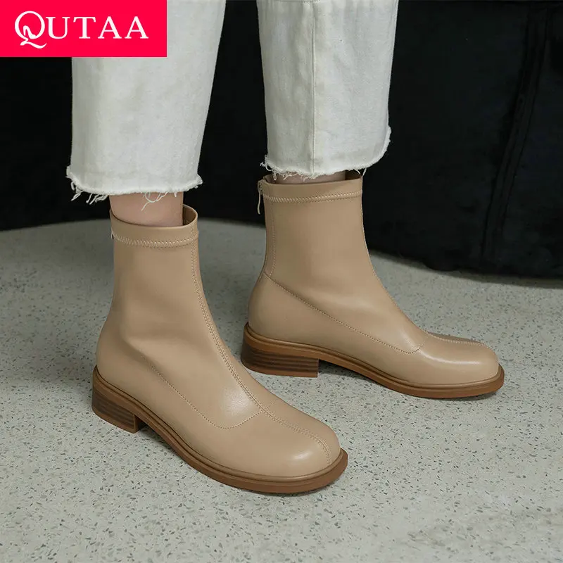 

QUTAA/2022 г. Женские ботильоны женская обувь из искусственной кожи на низком квадратном каблуке женские ботинки на молнии с круглым носком разм...