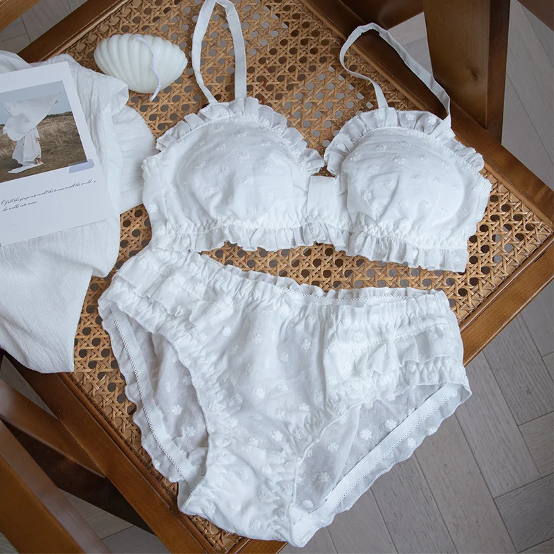 Japanese Underwear Small Fresh Thin Triangle Cup No Steel Ring Bra Set Women Cute Lace Trim Young Girl Bra Panties Set Student