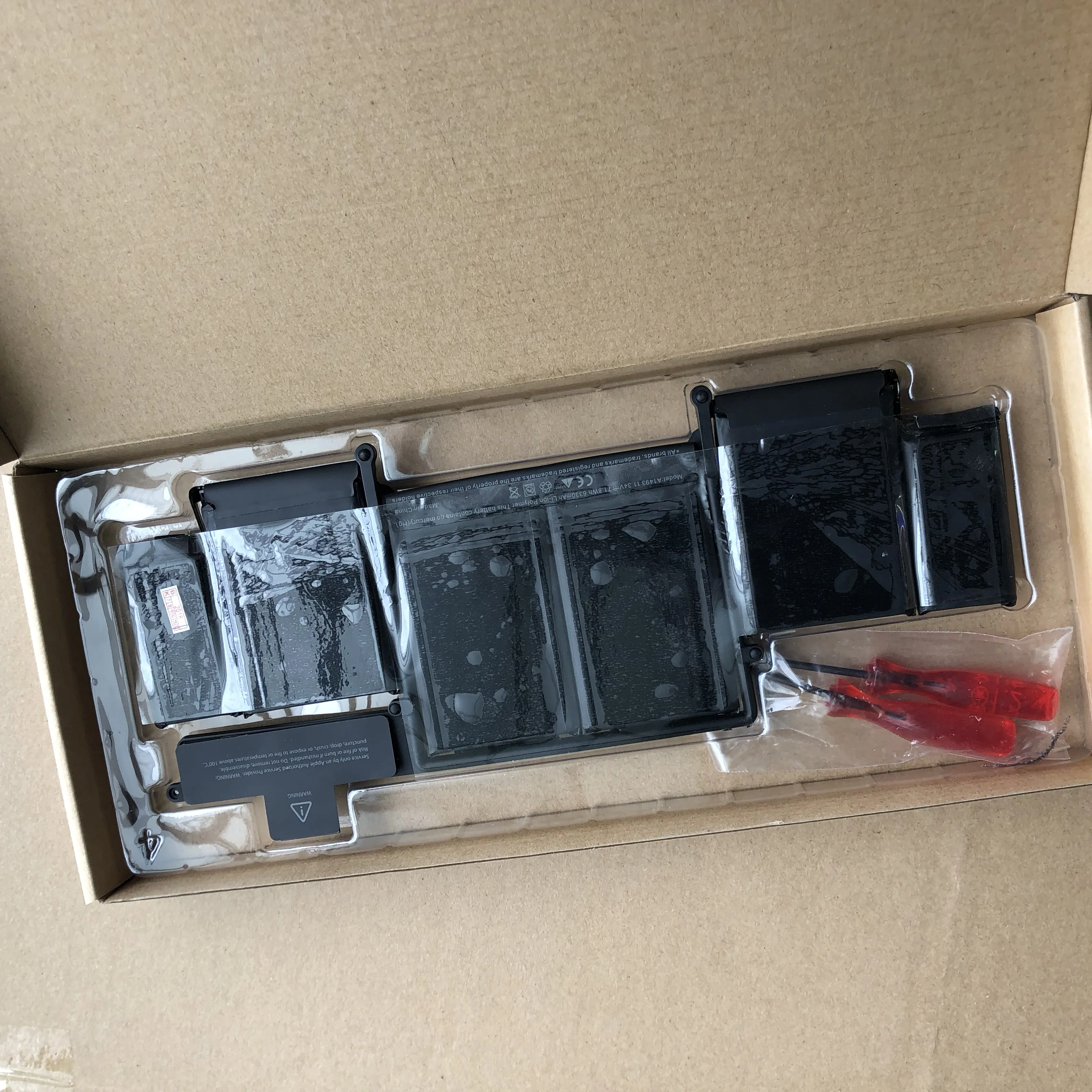Новый аккумулятор для ноутбука Apple Macbook Pro Retina13 INCH A1502 11 34 в 6300 мАч отвертки