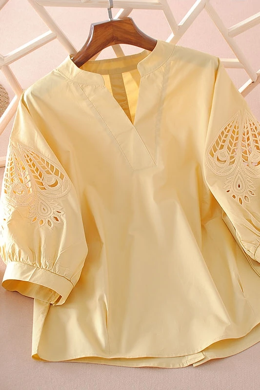 

VANOVICH 2021 Women Blouses and Tops New Summer Solid Color Cotton Hollow Embroidery Ladies Blouses and Topss V-neck Clothing