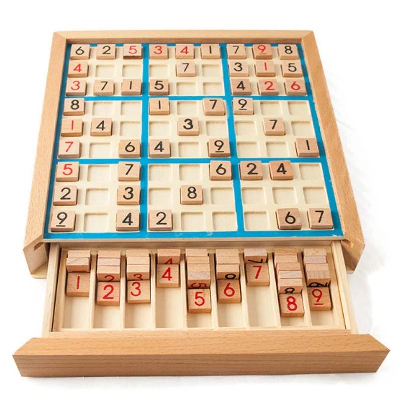 Шахматные цифры Sudoku от 1 до 9 можно положить только один раз в любую линию ряда и