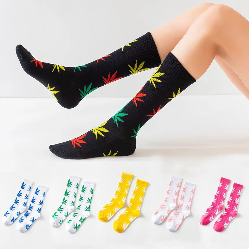 Носки спортивные хлопковые дышащие удобные повседневные длинные с принтом