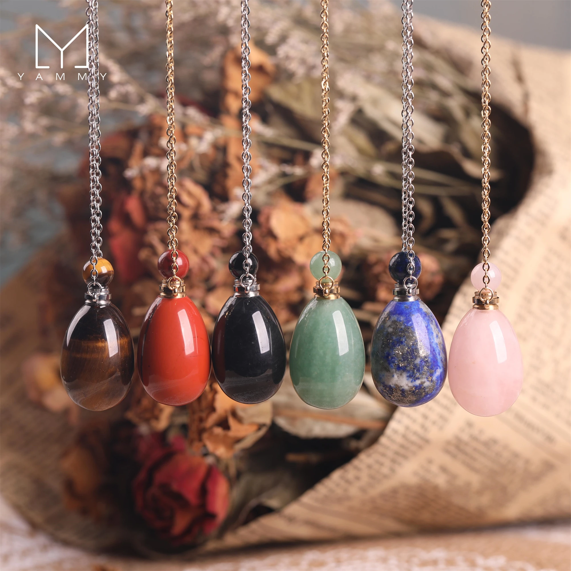 Ожерелье Yammy с подвеской в виде бутылки натуральным топазом голубой фиолетовый