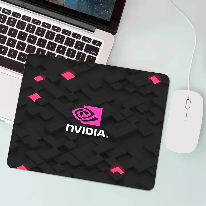 

Small Nvdia Gamer Keyboard Pc Gaming Mouse Mats Hot Mouse Pad Anime Mausepad Varmilo Rug Desk Mat Gamers Accessories Mice