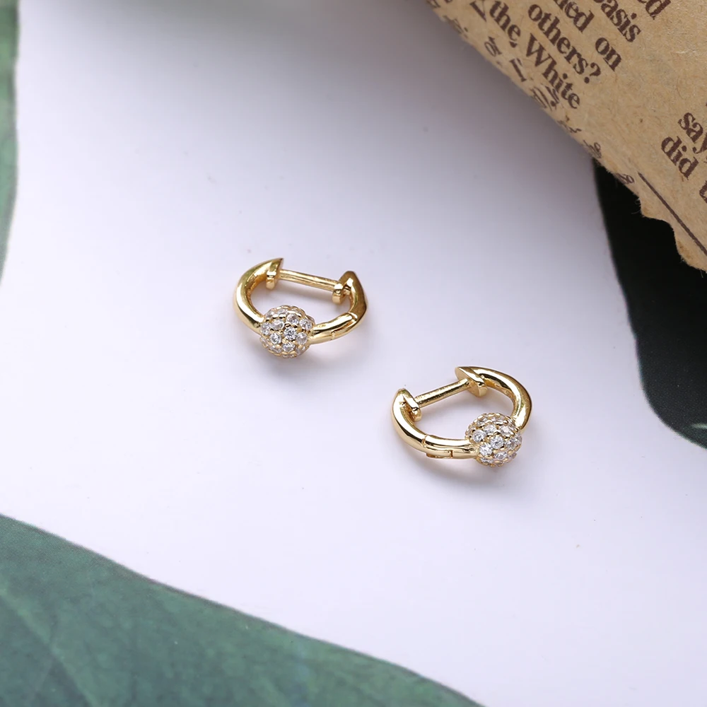 Женские серьги-кольца с радужными кристаллами серебро 925 пробы