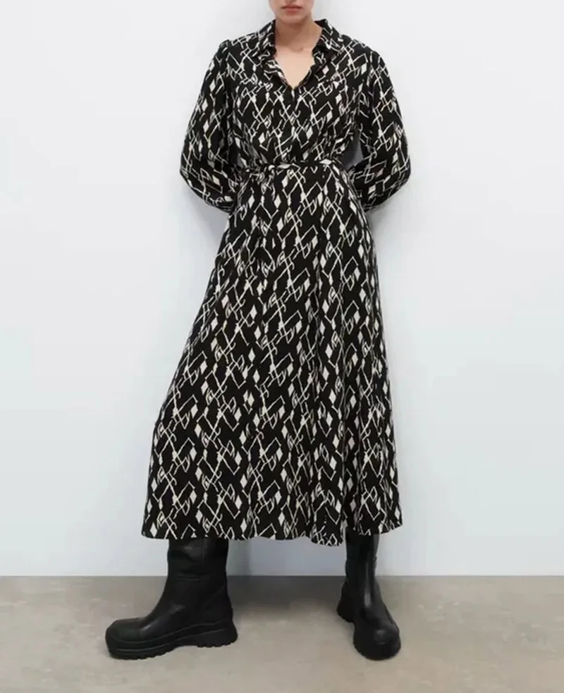 

2022 длинное и среднего размера платье-рубашка с небольшими лацканами и драпировкой и коллекцией талии, с длинными рукавами и принтом