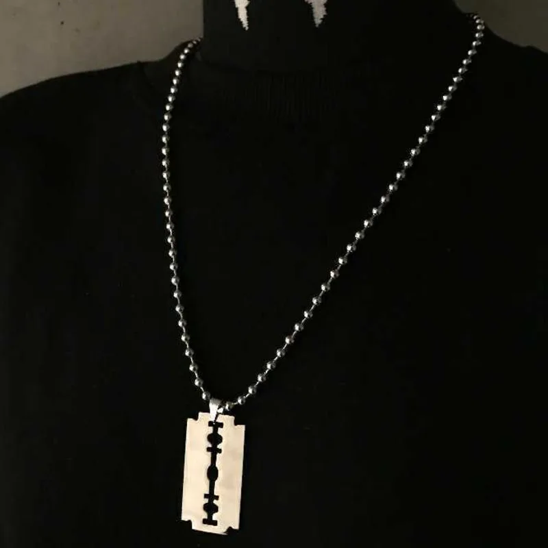 Fashion personality Punk Blade Geometric Silver Pendant Chain Necklace Man Women Rock Jewelry