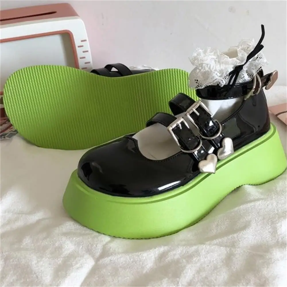 

Туфли-лодочки женские на платформе, с ремешком и пряжкой