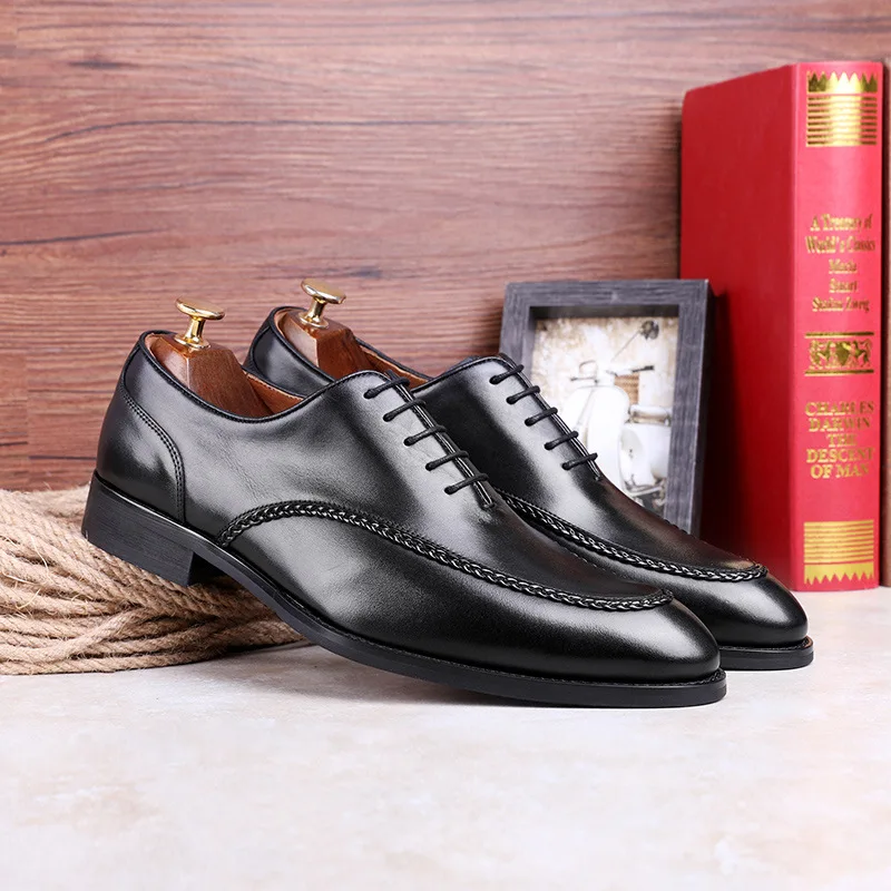 

New Arrivals Men Business Dress Shoes Genuine Leather Brogues Retro Gentleman Shoes Formal Carved Oxford Shoes Men