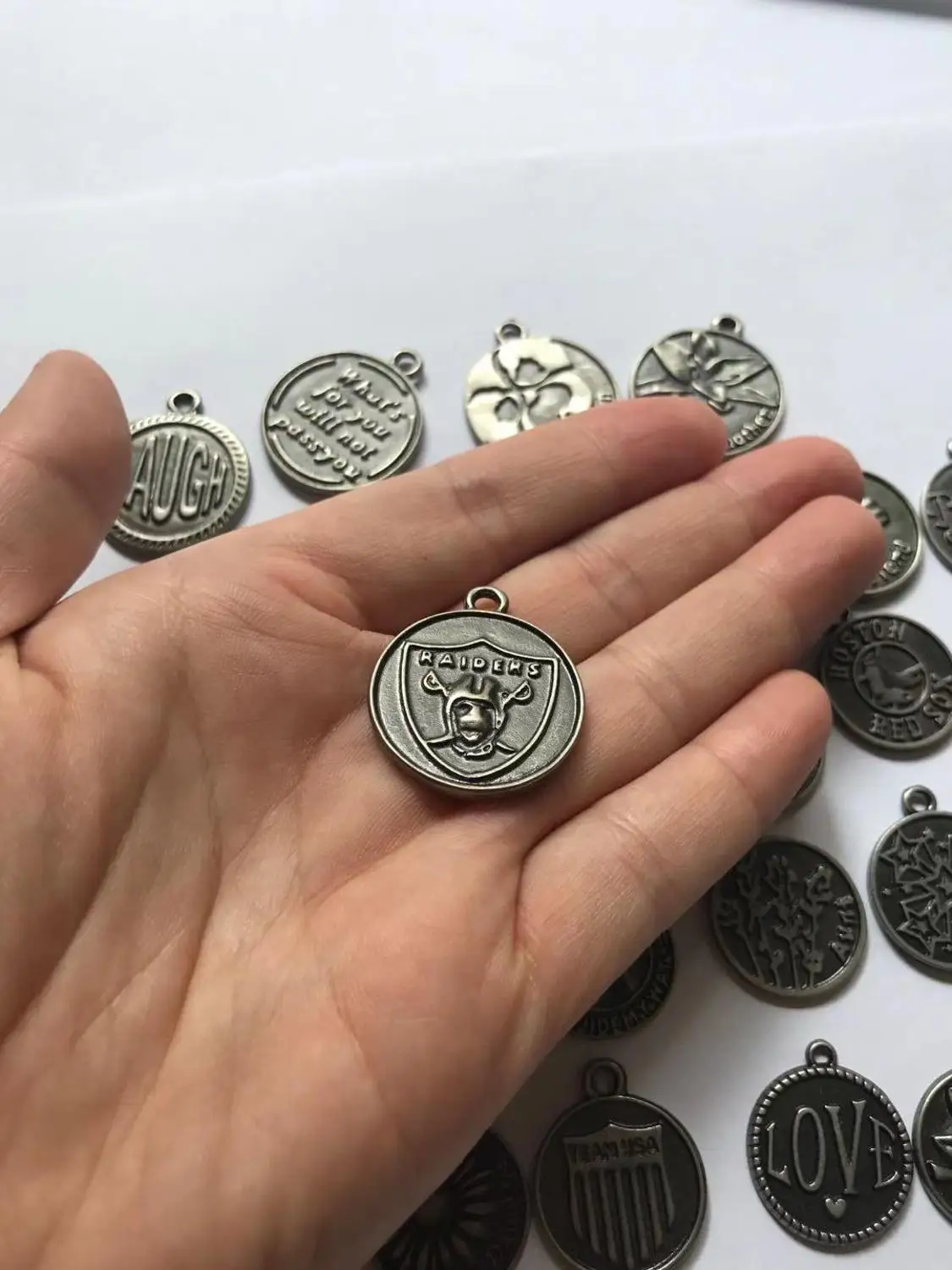 Raiders пост логотип комплект ювелирных изделий Очаровательные подарок