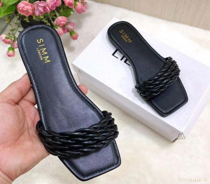 

Ladies Sandals 2021 Summer Women New Beach Outdoor Wild Fashion Candy Color flip flop Twisted Twist Flats MS Slippers