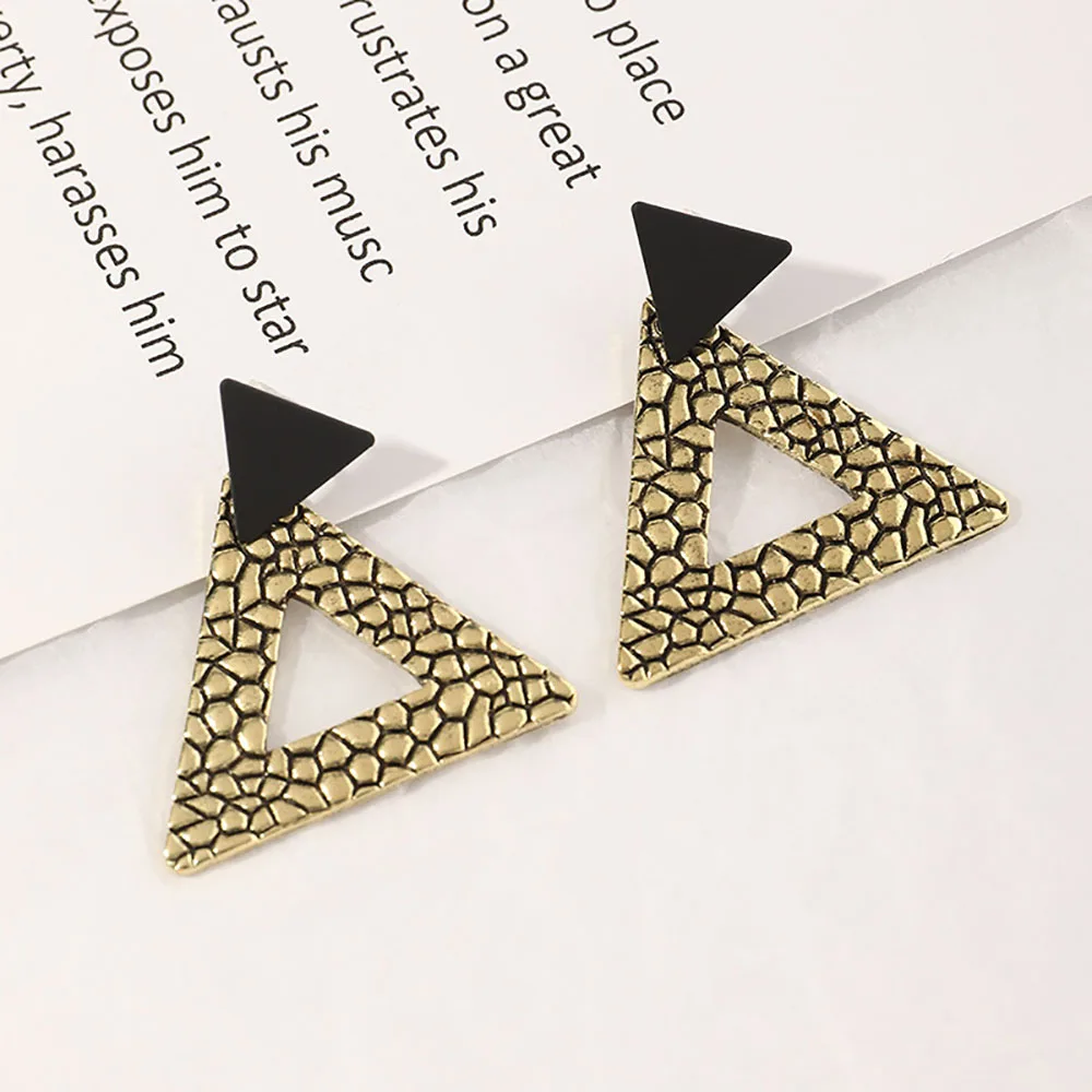 

Exaggerate Vintage Circle Hoop Geometric Earrings For Women 2021 New Korean Fashion Earrings Prom Party Trend Jewelry Gift