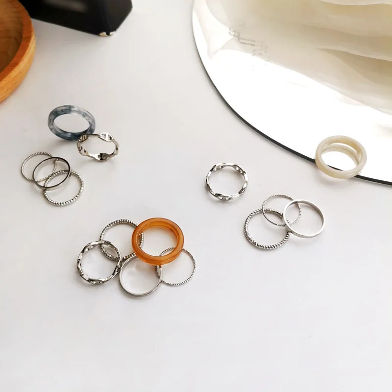 

5pcs Fashion Punk Jewelry Rings Set For Girl Lady 2021 Trend Metal Vintage Ring Round Finger Ring Women Party Wedding Gifts