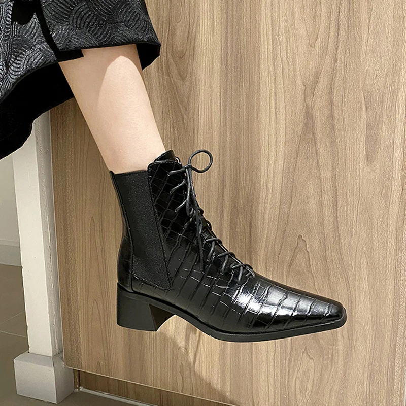 

Женские ботинки из натуральной кожи на толстом каблуке, женские современные ботинки, черные зимние ботильоны, мотоциклетные ботинки, тепла...