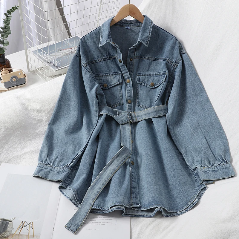 Осенняя темпераментная Универсальная джинсовая рубашка средней длины с поясом