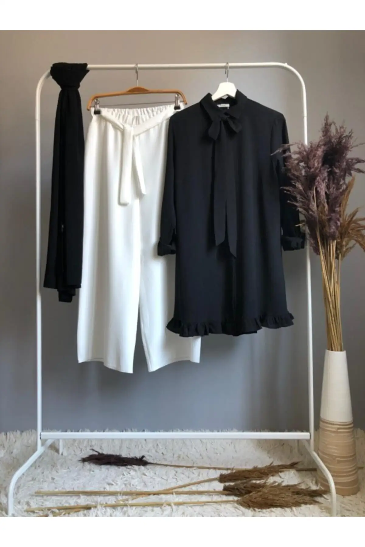 

Women's Black Ribbon And Frill Tunic taylor Women Muslim Tunic 2021 Fashion