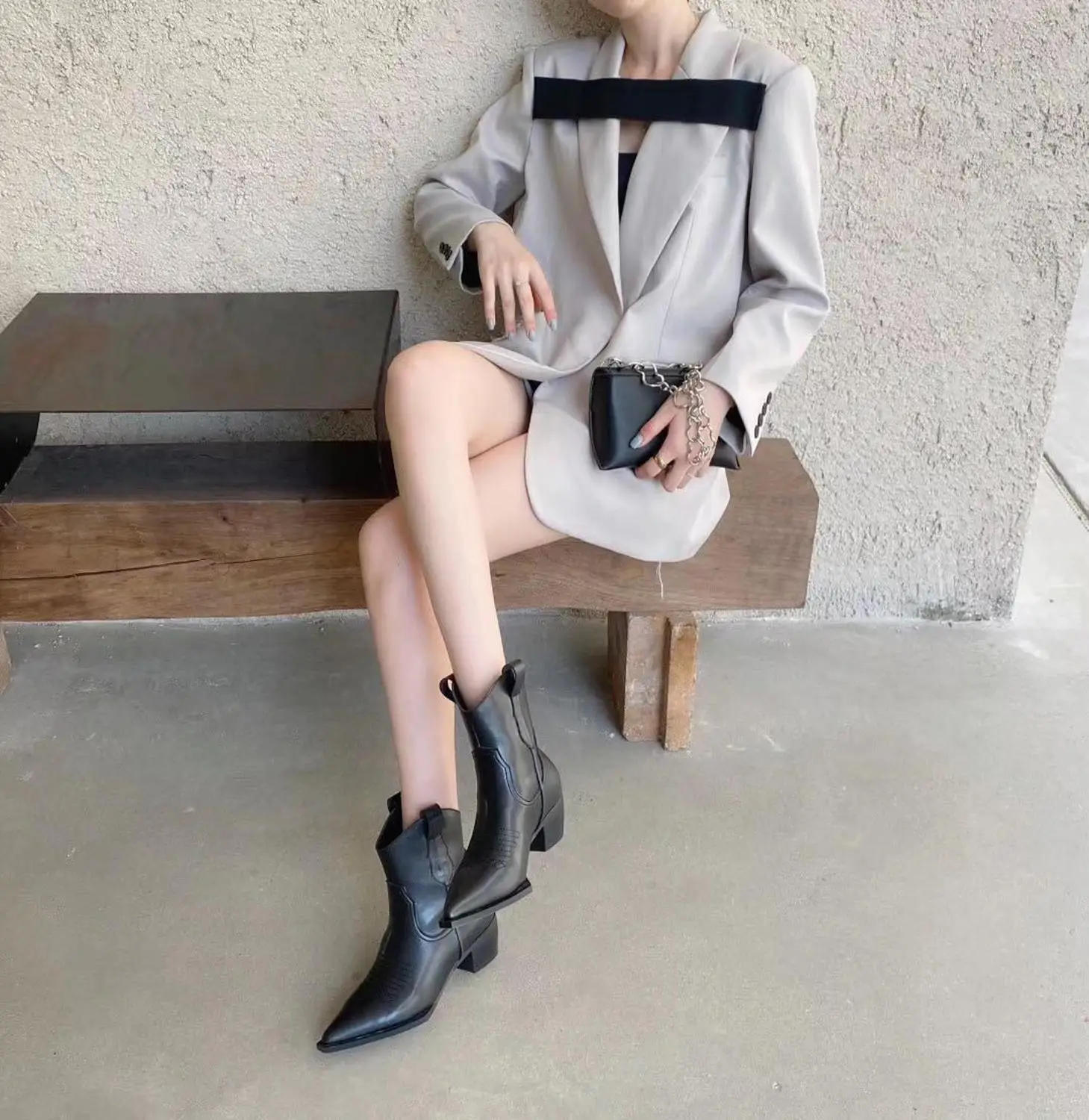 

Med Heel Boots Women's Rubber Shoes Rain Winter Footwear Boots-women Autumn 2020 Pointy Ankle Rock Rome Western Solid