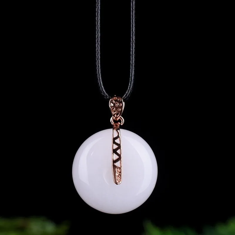 

China Natural White Jade Safe Buckle Hand Carved Jade Pendant Fashion Boutique Jewelry 925 Silver Inlaid Necklace Sweater Chain